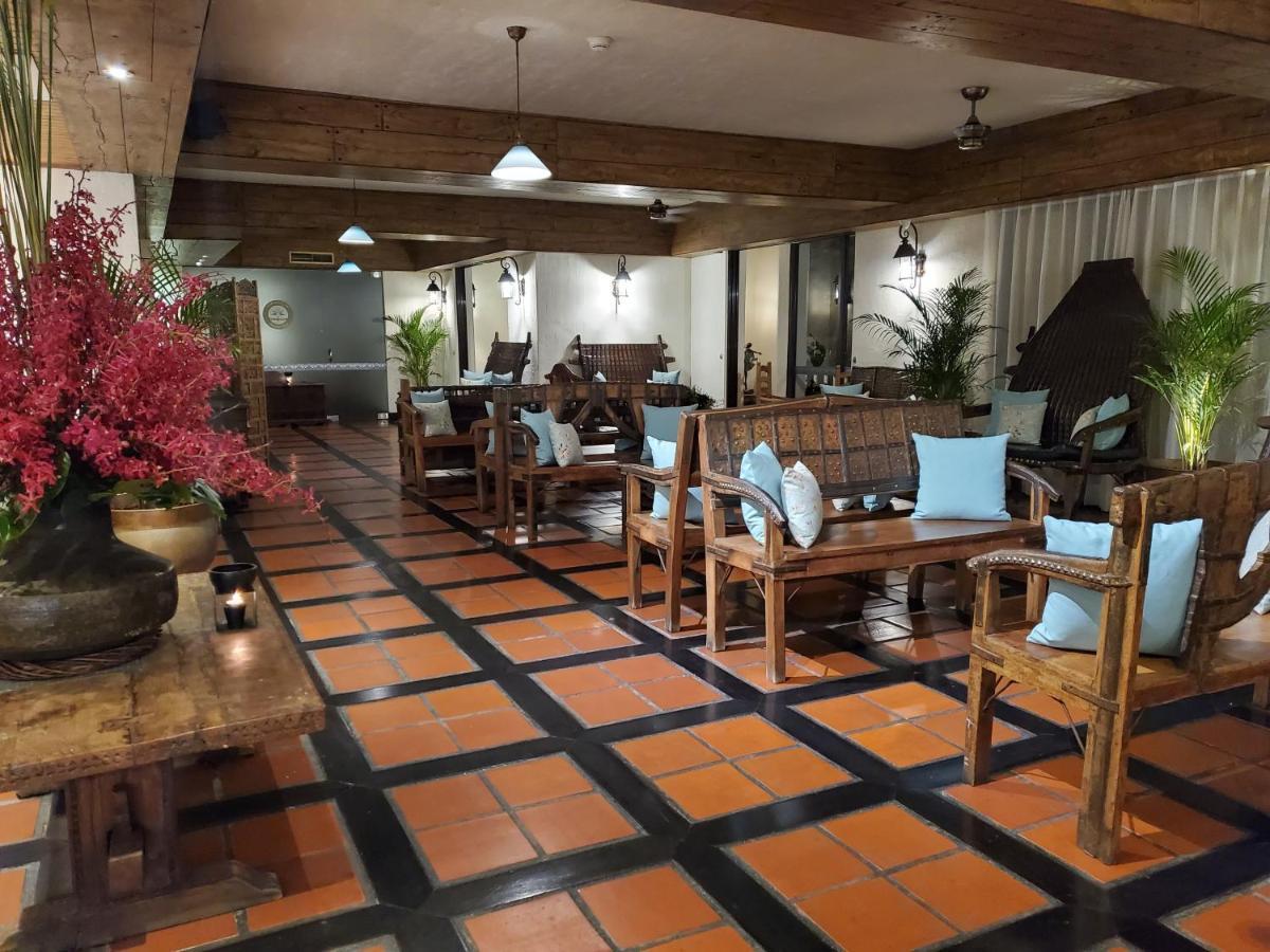 Promisedland Resort & Lagoon شوفينج المظهر الخارجي الصورة The lobby of the hotel