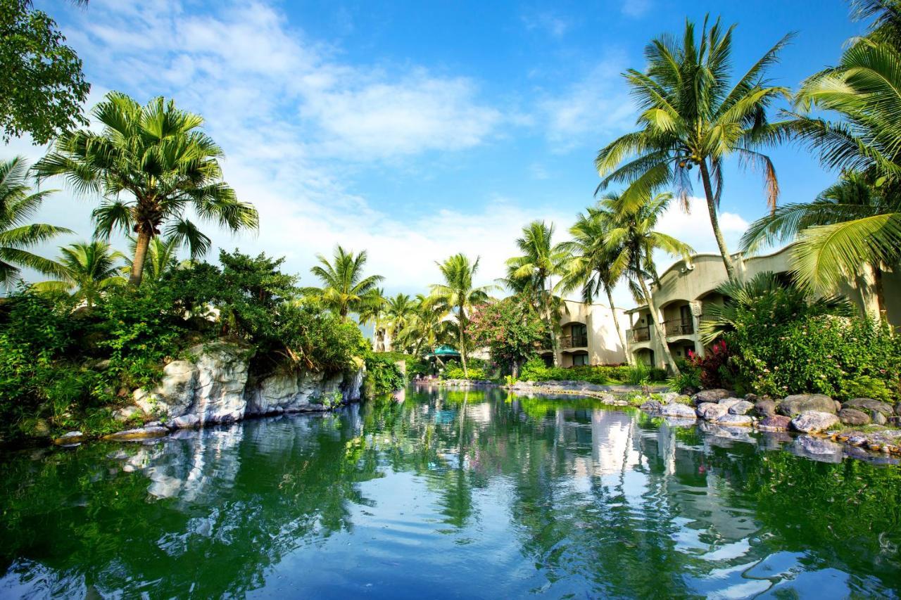 Promisedland Resort & Lagoon شوفينج المظهر الخارجي الصورة The pool at the Sheraton Resort